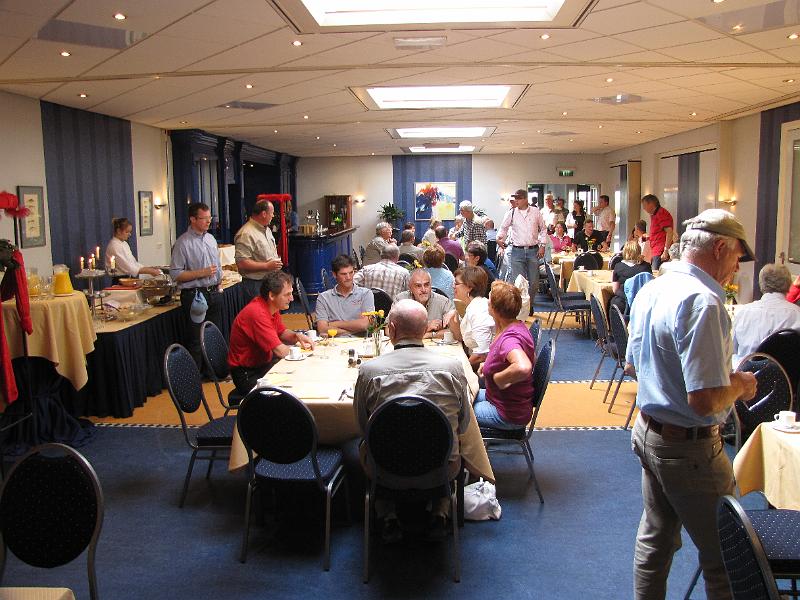 We lunchen in het Oolderhof (9).JPG